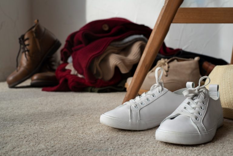 Quel programme pour laver ses chaussures en machine sans risque ?