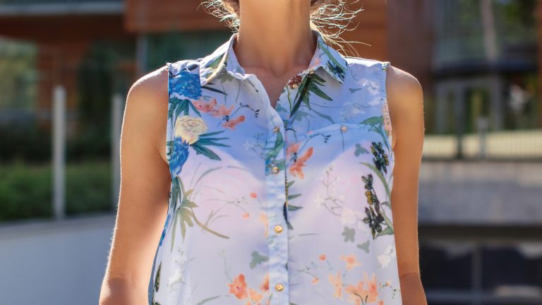 Blouse femme : les coupes et styles qui font la tendance